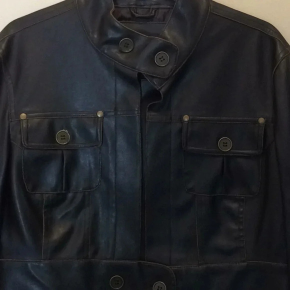 What’s Hot Brown Pleather Short Jacket Size XL - Picture 5 of 13